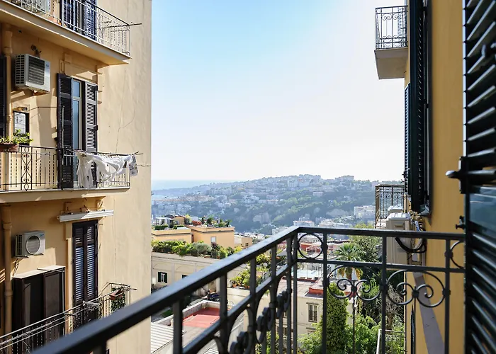 Appartement Via Aniello Falcone 72b *