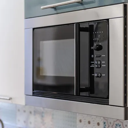 Via Aniello Falcone 72b Appartement Naples