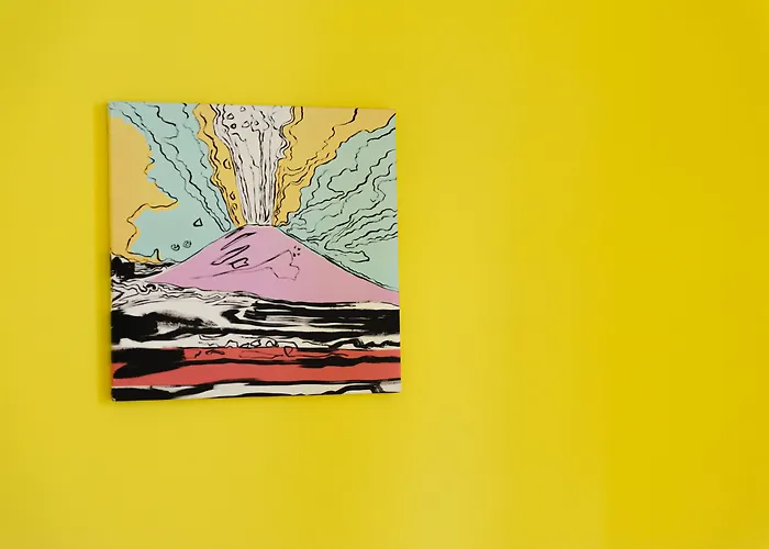 Via Aniello Falcone 72b