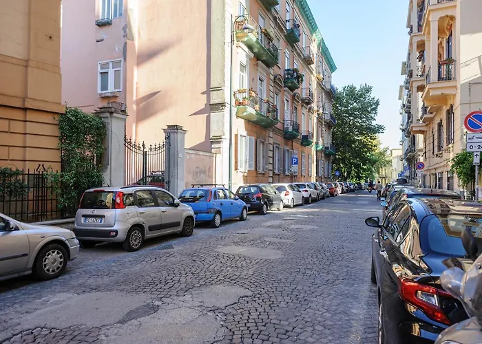 Appartement Via Aniello Falcone 72b *
